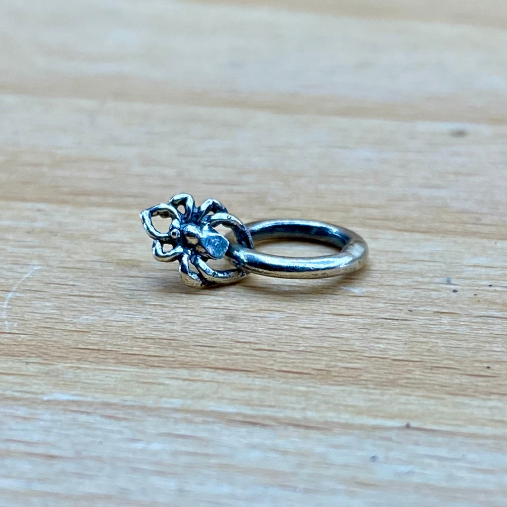 Spidy Dangle 2310191953