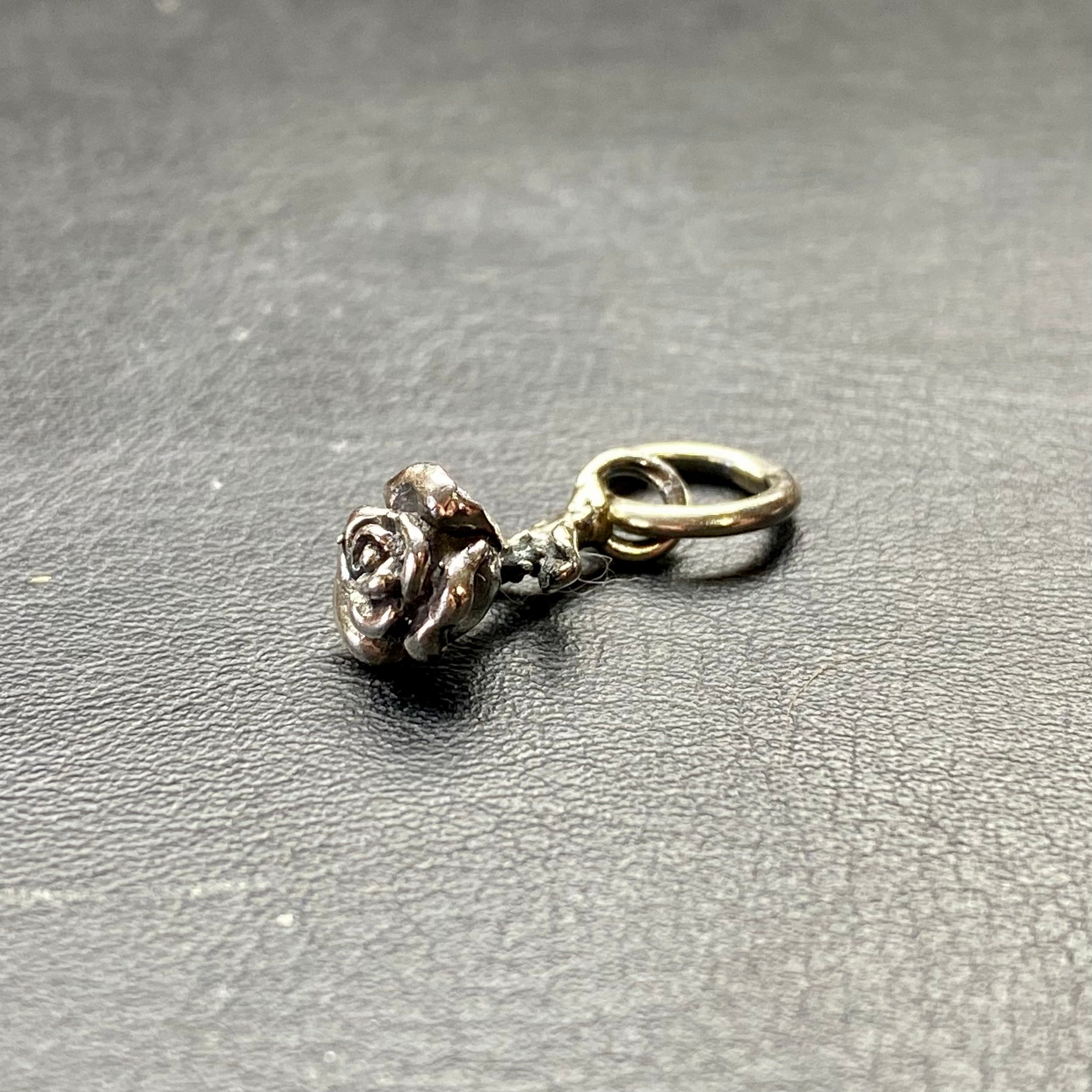 Rose Drop 2304271839