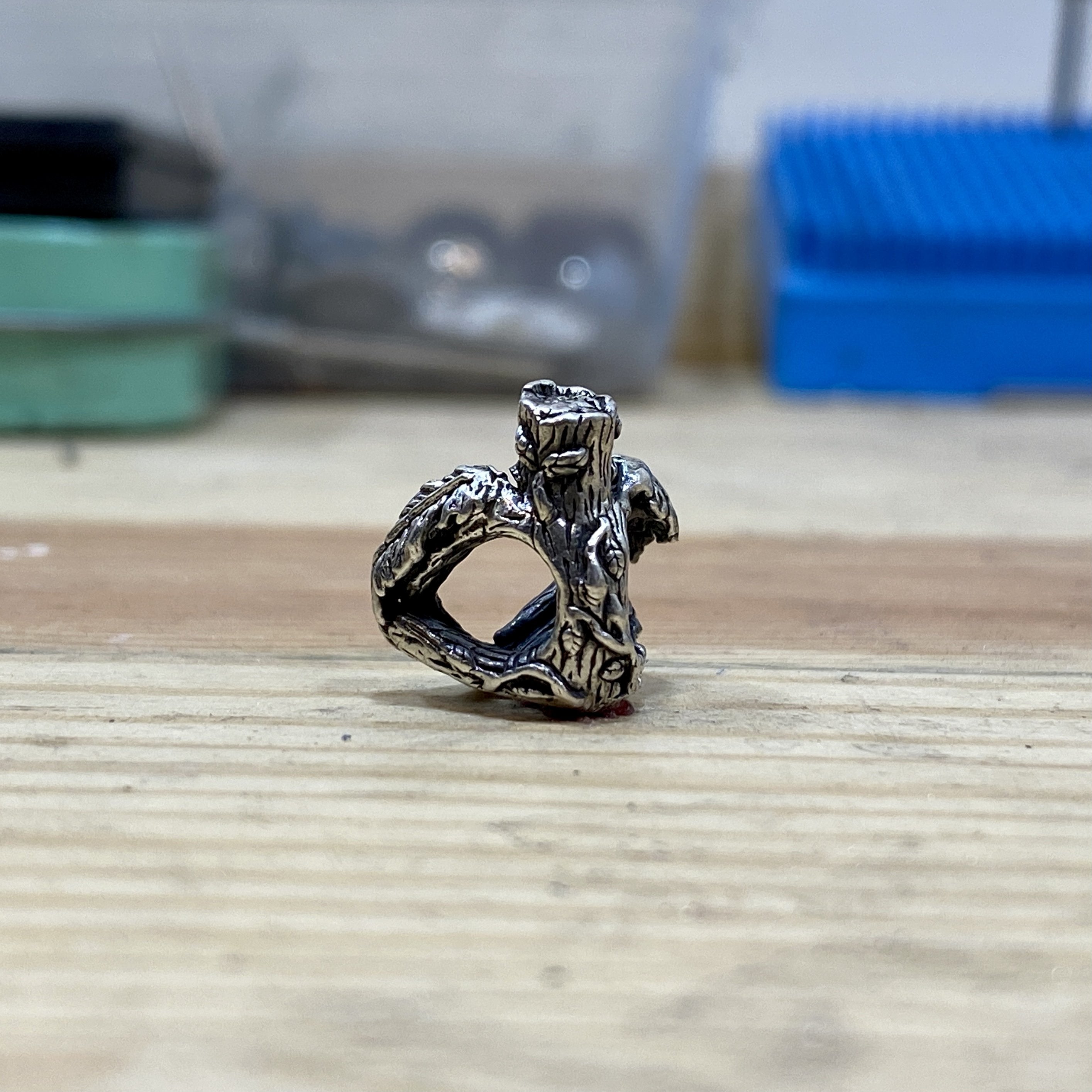 Feathered Friend  2103181506