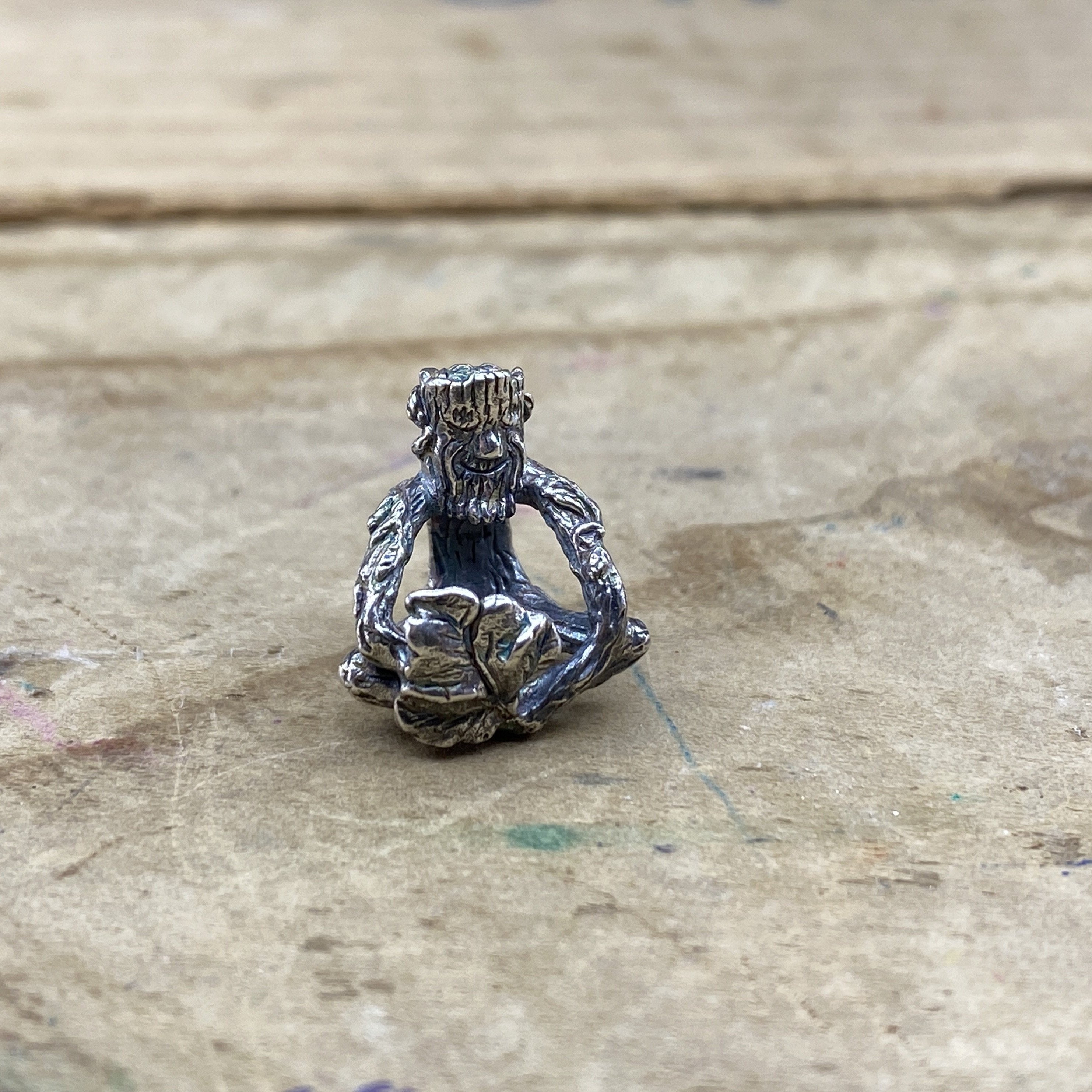 Leafy Woodent 2104221229