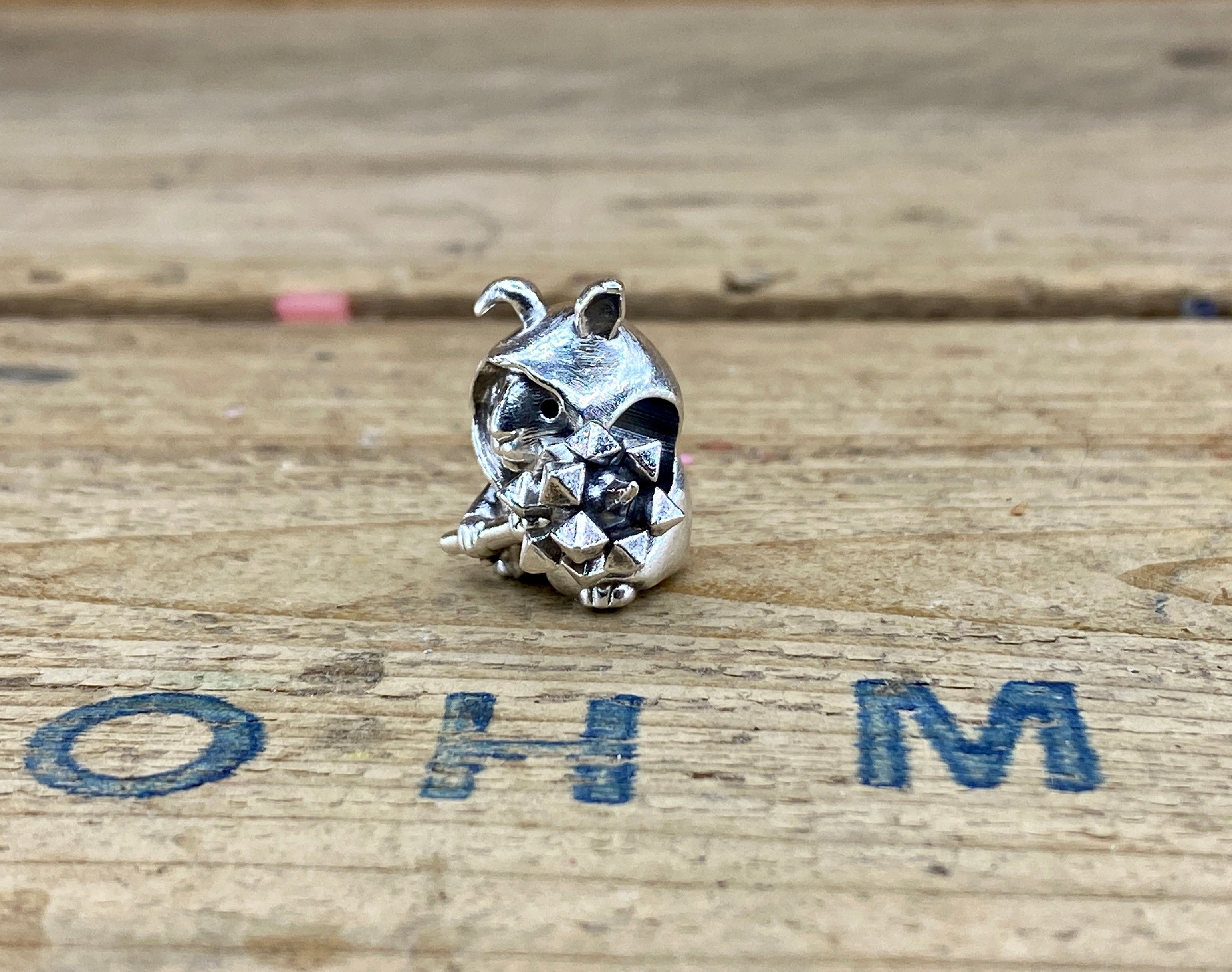 XL Medieval Bunny Prototype 2202101516