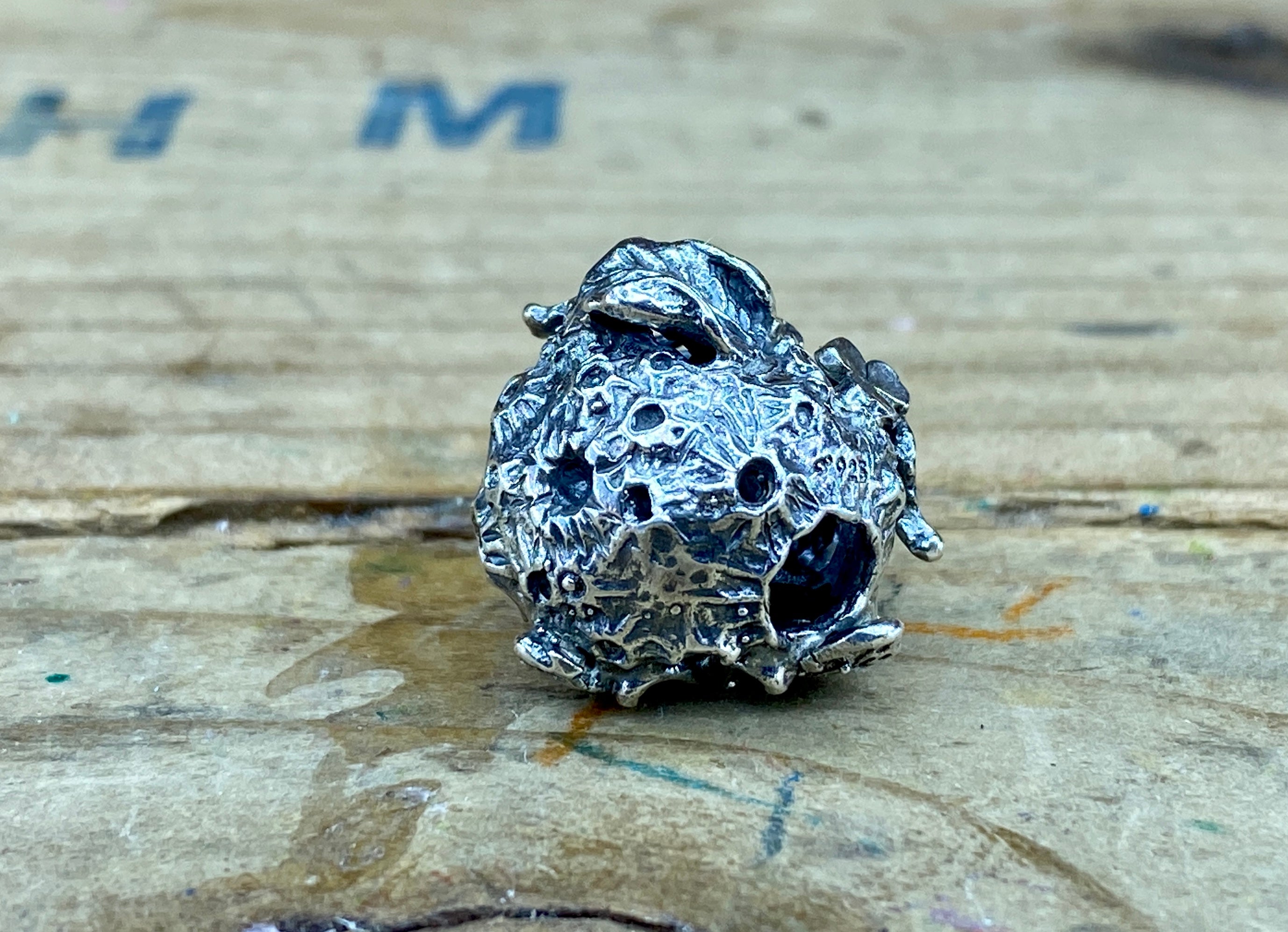 Lucky Butterfly Moon 22030111124