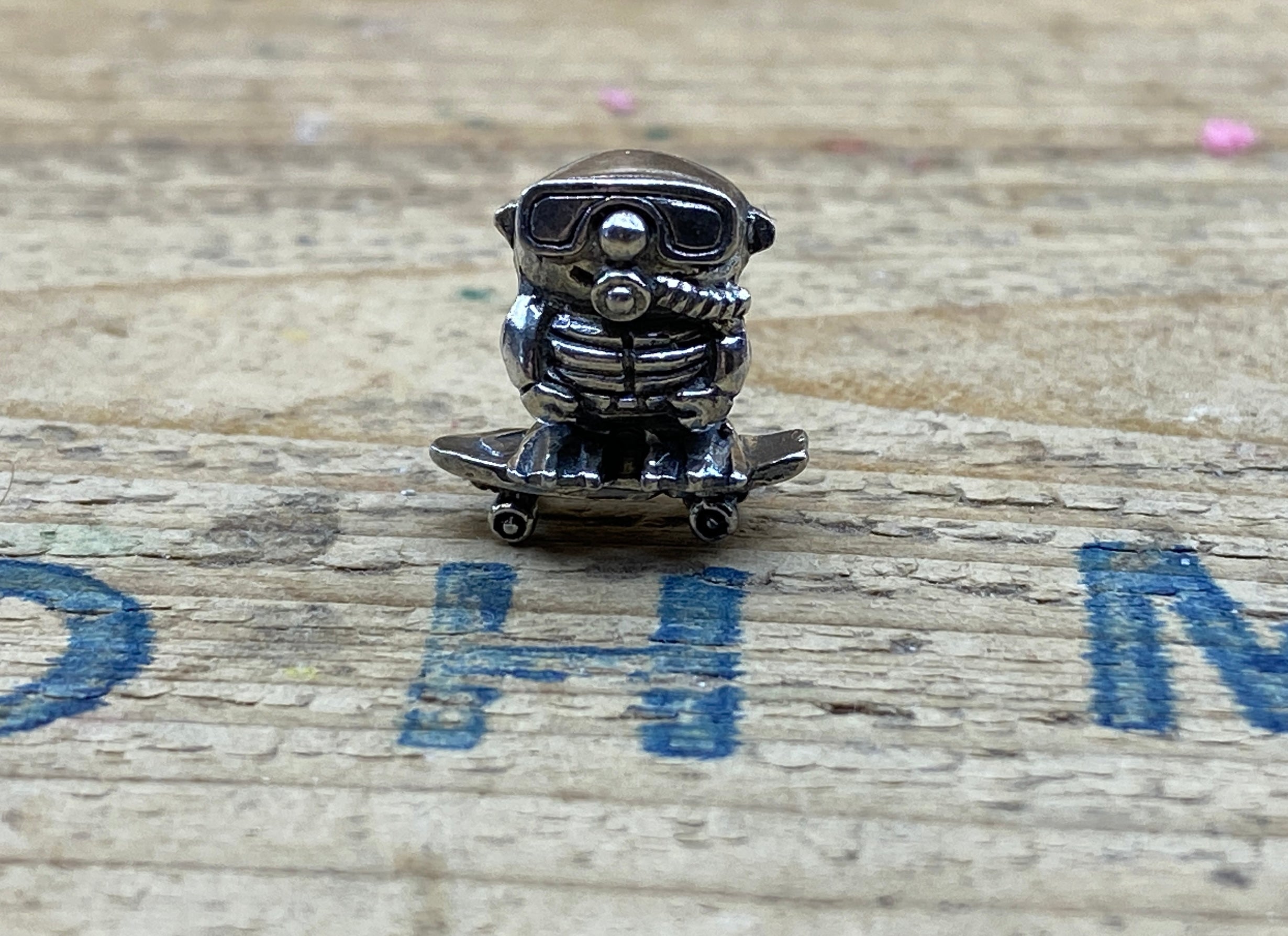 Scuba Skater 2204071651