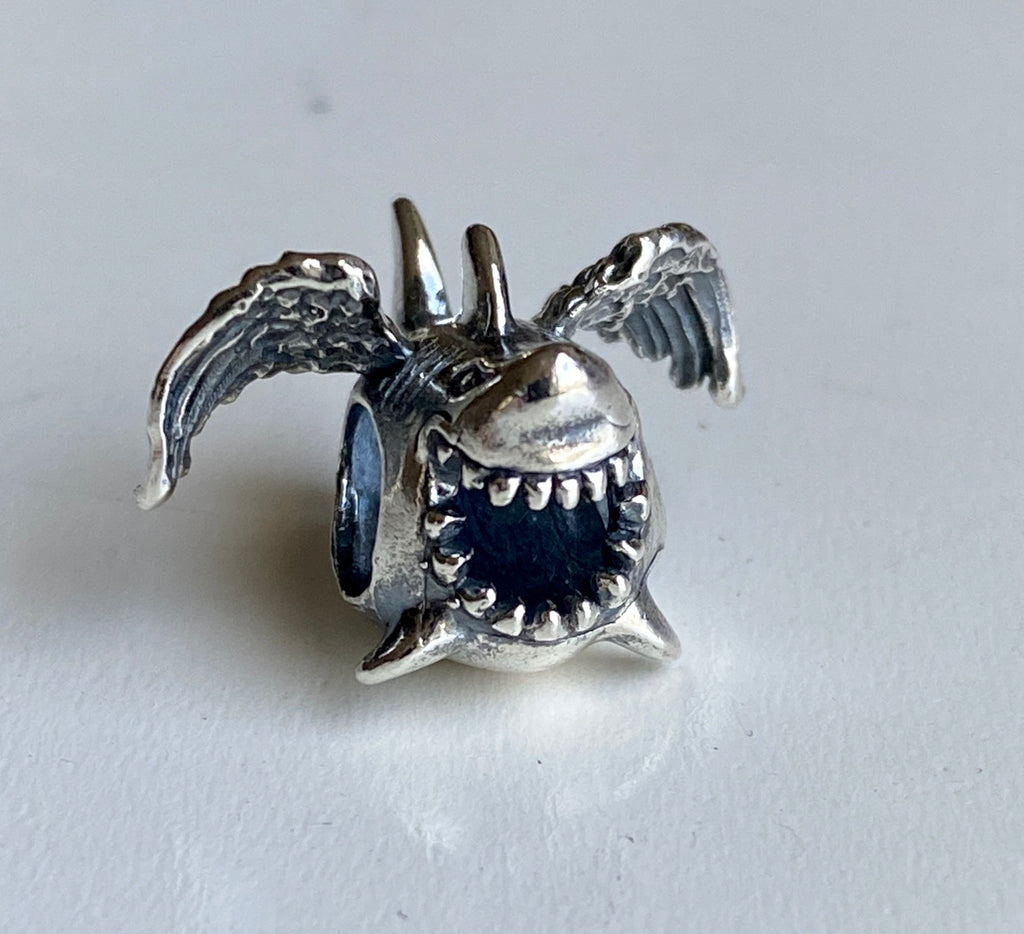 Scary Flying Shark  2209020949